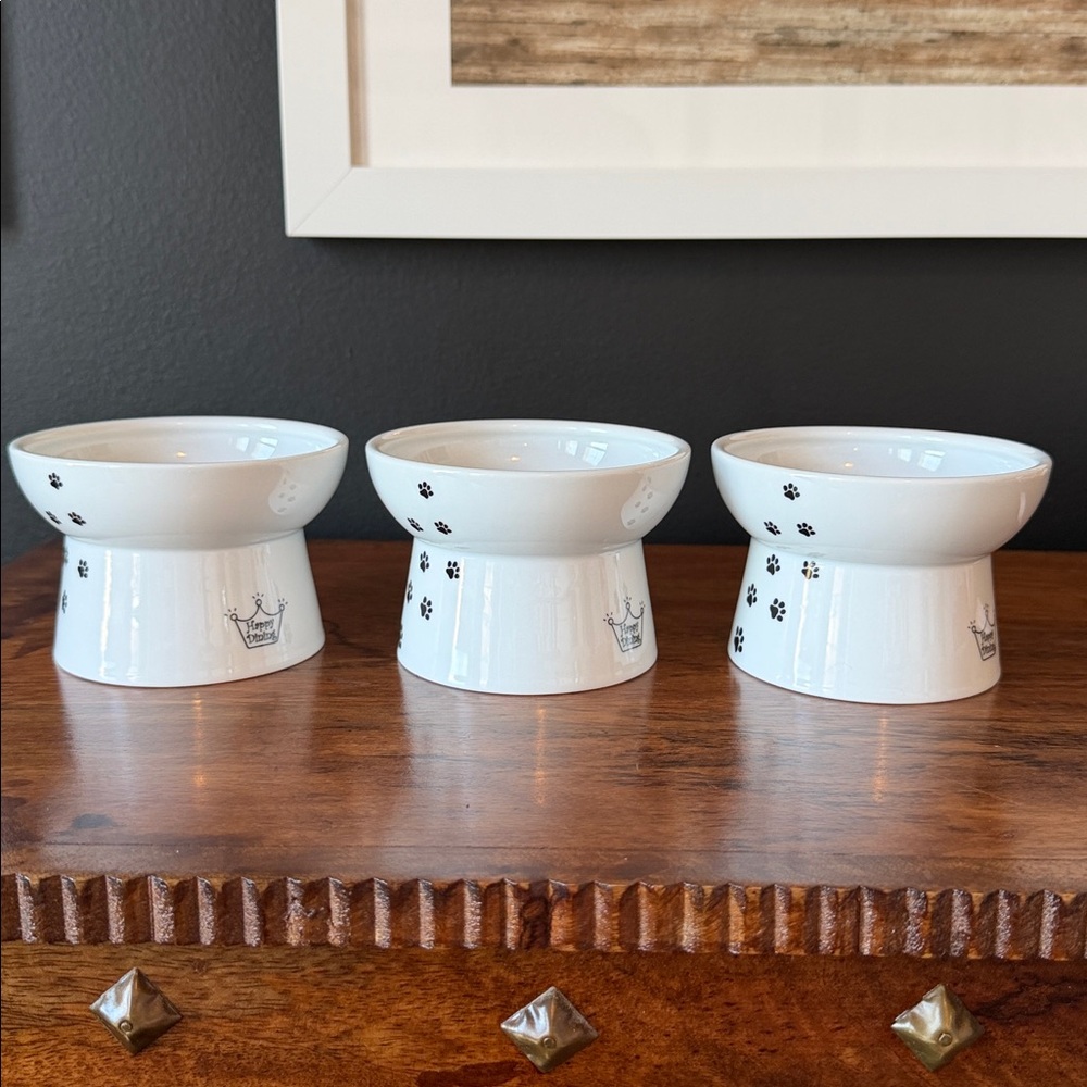Necoichi White Ceramic Paw Print Cat Bowls